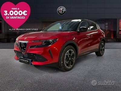 Usata Alfa Romeo Junior Edizione Speciale 114 kW (156 CV) 2025 Rosso SUV