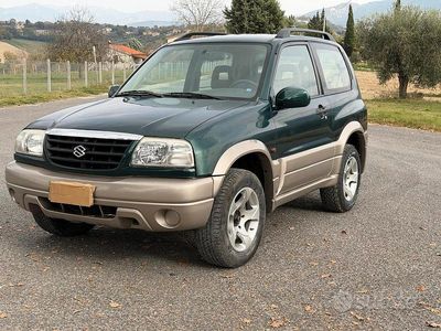 Usata Suzuki Grand Vitara 94 CV (69 kW) 2002 Verde SUV
