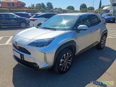 Usata Toyota Yaris Hybrid Trend 116 CV (85 kW) 2022 Grigio Pick-up