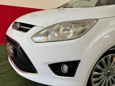 Begagnad Ford C-MAX