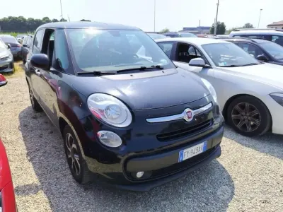 Usata Fiat 500L Pop Star 95 CV (69 kW) 2017 Nero Monovolume
