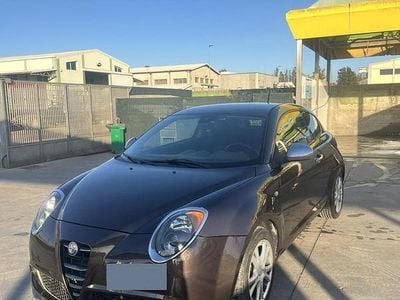 Usata Alfa Romeo MiTo 95 CV (69 kW) 2011 Marrone Utilitaria