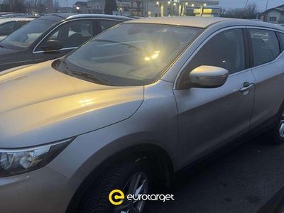 Usata Nissan Qashqai Acenta 110 CV (80 kW) 2014 Grigio pastello SUV