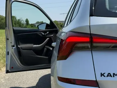 Usata Skoda Kamiq 95 CV (69 kW) 2023 Argento SUV