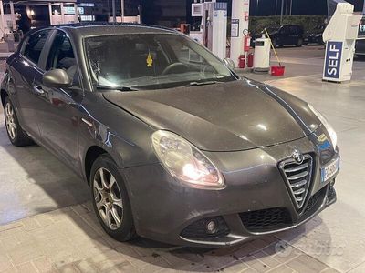 usata Alfa Romeo Giulietta 1.6 jtdm 105 cv