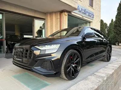 Usata Audi Q8 S-line plus 286 CV (210 kW) 2022 Nero SUV