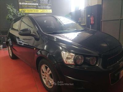 Usata Chevrolet Aveo LTZ 86 CV (63 kW) 2014 Nero Berlina