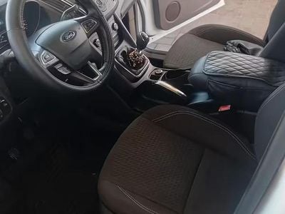Usata Ford C-MAX 120 CV (88 kW) 2018 Bianco Monovolume