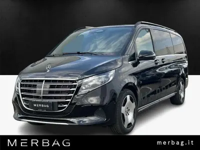 Usata Mercedes V300 Exclusive 237 CV (174 kW) 2025 Other Monovolume
