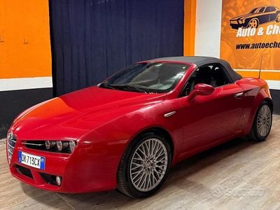 Usata Alfa Romeo Spider Exclusive 185 CV (136 kW) 2007 Rosso Cabrio