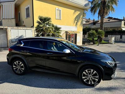 Nero Usata 2017 Infiniti QX30 Premium Coupé | 16.500 €