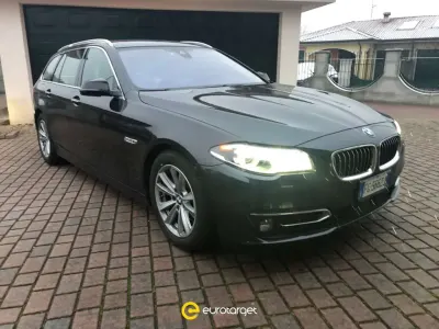 Usata BMW 520 Luxury Line 190 CV (139 kW) 2017 Grigio Station wagon