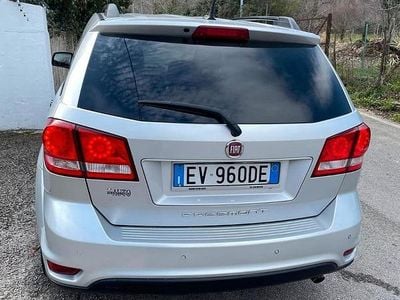 Usata Fiat Freemont 170 CV (125 kW) 2014 Grigio SUV