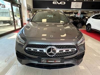 Usata Mercedes GLA200 Premium 150 CV (110 kW) 2021 Grigio SUV