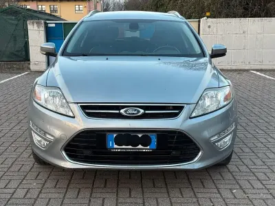 Usata Ford Mondeo Titanium 163 CV (119 kW) 2014 Argento Station wagon