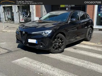 Usata Alfa Romeo Stelvio Executive 179 CV (131 kW) 2017 Nero SUV