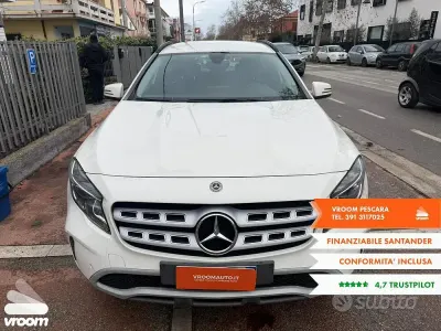 Begagnad Mercedes GLA180 Business 109 HK (80 kW) 2018 SUV