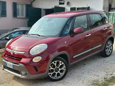 Usata Fiat 500L Trekking 85 CV (62 kW) 2015 Rosso Monovolume