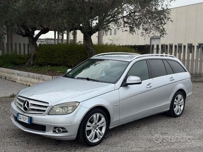 Usata Mercedes C220 170 CV (125 kW) 2009 Grigio Station wagon