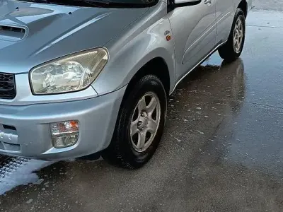 Usata Toyota RAV4 116 CV (85 kW) 2002 SUV