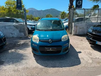 Usata Fiat Panda Easy 80 CV (58 kW) 2012 Bluazzurro Utilitaria