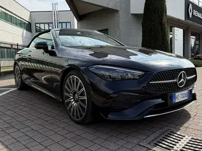 Nuevo Mercedes CLE300 AMG Line Premium Plus 258 CV (189 kW) 2026 Negro Descapotable