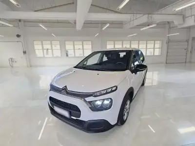 Usata Citroën C3 Feel 102 CV (75 kW) 2021 Bianco Utilitaria