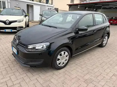 Usata VW Polo Comfortline 75 CV (55 kW) 2013 Nero Utilitaria