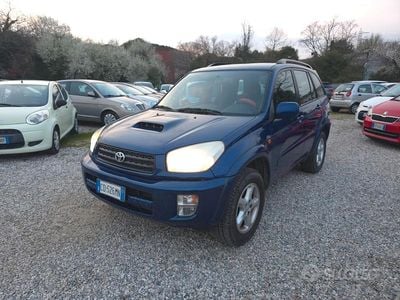 Usata Toyota RAV4 Sol 115 CV (84 kW) 2002 Blu SUV