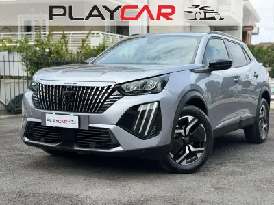 Używany Peugeot 2008 Allure 101 KM (74 kW) 2025 Szary SUV