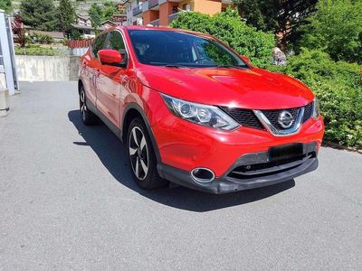 Usata Nissan Qashqai Visia 131 CV (96 kW) 2015 Rosso SUV