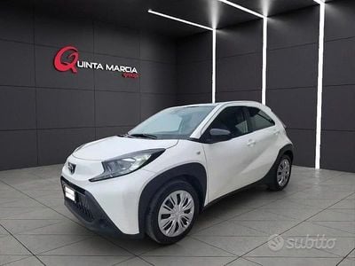 Usata Toyota Aygo X Active 72 CV (52 kW) 2023 Bianco SUV