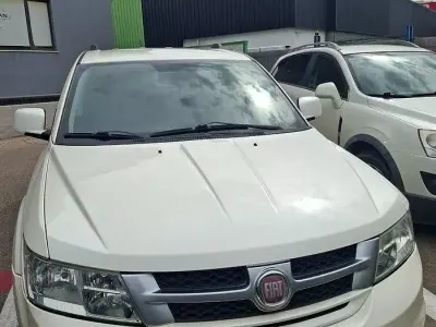 Usata Fiat Freemont 170 CV (125 kW) 2013 Bianco SUV