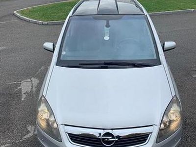 Usata Opel Zafira Cosmo 150 CV (110 kW) 2006 Monovolume