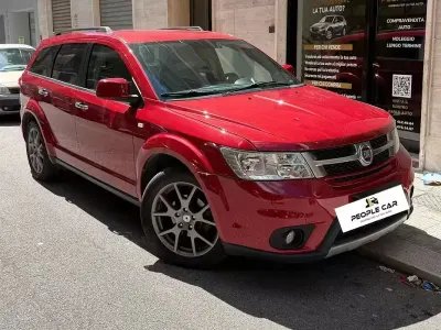 Usata Fiat Freemont Urban 170 CV (125 kW) 2012 Rosso SUV