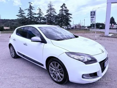 Usata Renault Mégane GT Line GT-Line 110 CV (80 kW) 2010 Bianco Berlina
