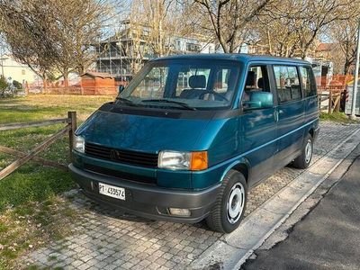 VW Caravelle