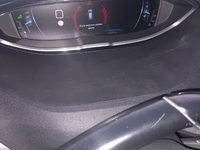 Usata Peugeot 3008 Crossway 150 CV (110 kW) 2019 Grigio SUV