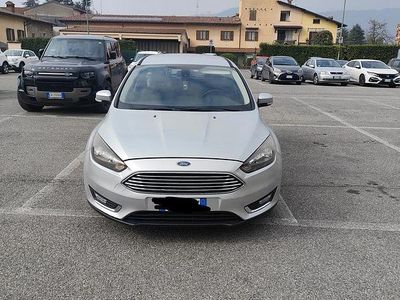 Usata Ford Focus 2015 Grigio Station wagon