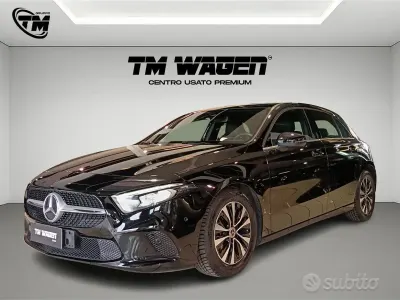 Begagnad Mercedes A180 Business 116 HK (85 kW) 2021 Svart Sedan