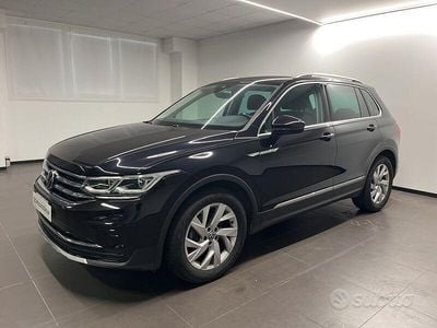 Gebraucht VW Tiguan Elegance 150 PS (110 kW) 2020 Schwarz SUV