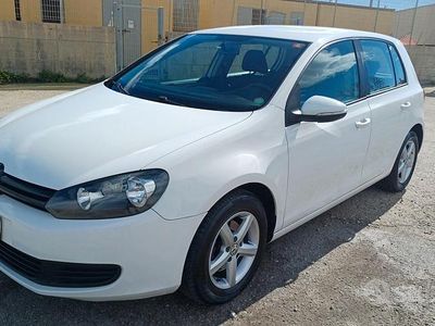 Usata VW Golf VII Highline 104 CV (76 kW) 2012 Bianco Berlina