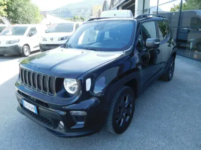 Usado Jeep Renegade 80th Anniversary 131 CV (96 kW) 2021 Negro SUV