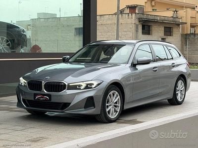 Usata BMW 320e 190 CV (139 kW) 2022 Grigio Station wagon