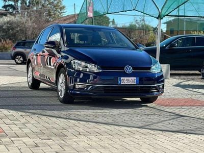 Usata VW Golf VIII Life 110 CV (80 kW) 2020 Blu/azzurro Berlina