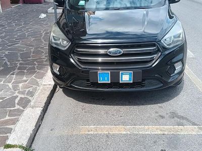Usata Ford Kuga ST-Line 150 CV (110 kW) 2019 Nero SUV