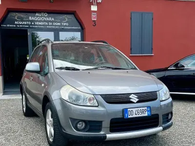 Usata Suzuki SX4 107 CV (78 kW) 2006 Grigio SUV