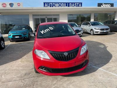 usata Lancia Ypsilon Ypsilon1.0 firefly hybrid Oro Km 0