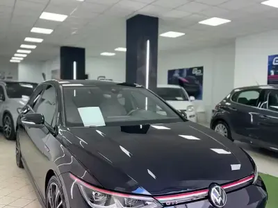 Gebraucht VW Golf VIII GTI 245 PS (180 kW) 2021 Schwarz Limousine