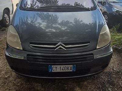 Usata Citroën Xsara Picasso 110 CV (80 kW) 2006 Blu Monovolume